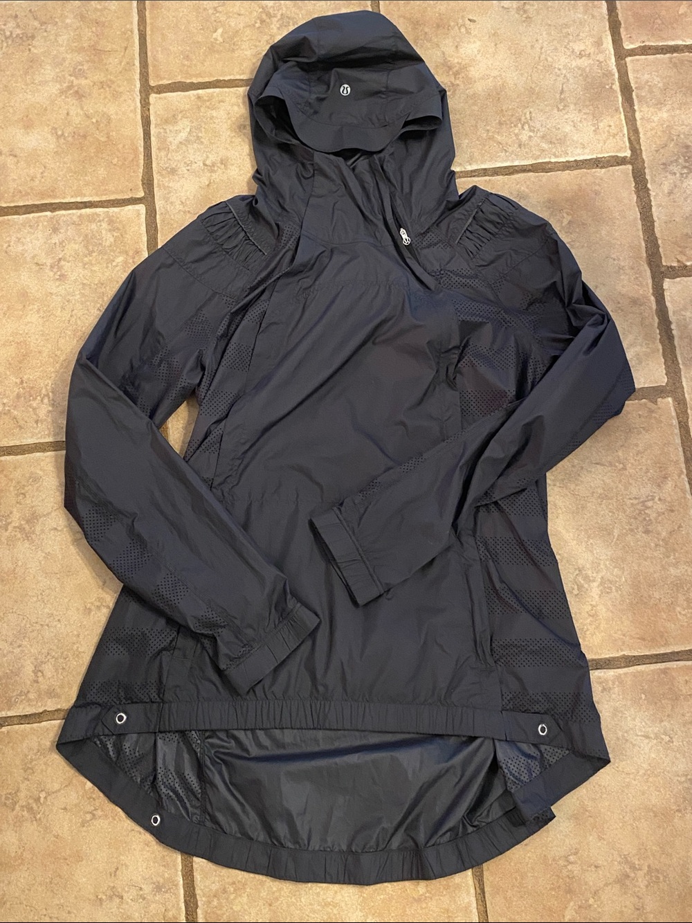 Lululemon Jacket (10)